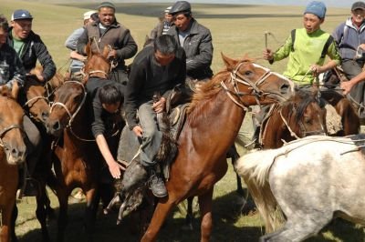 Le bouzkachi , le polo à la sauce kirghize