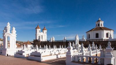 Jour 9 : Vol la Paz - Sucre et visite de la "ville blanche" 2800 m