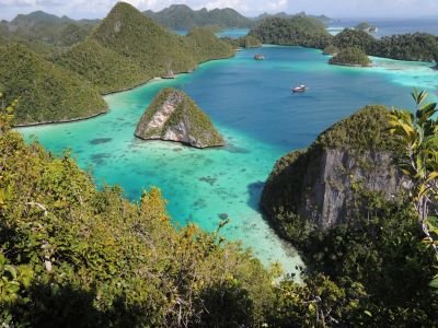 Indonésie - Croisière estivale dans l'archipel des Raja Ampat